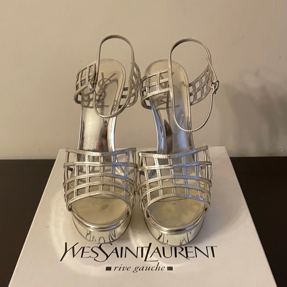 Yves Saint Laurent - Silver metallic cage sandal